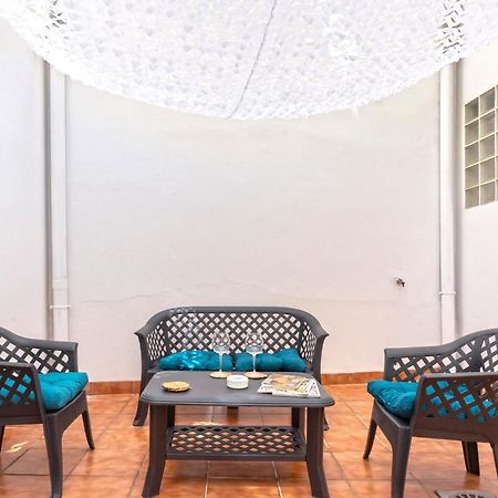 Laterraza De Ollerias Apartment Malaga Exterior photo
